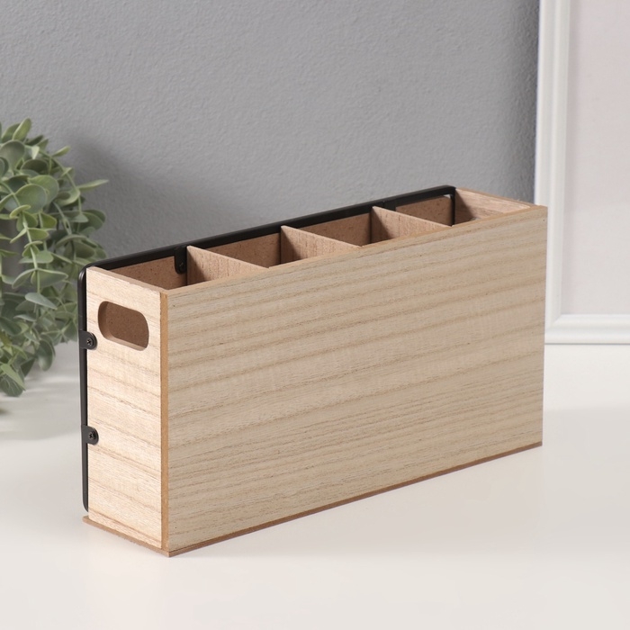 Подставка дерево с делениями Подставка дерево с делениями "Кухонные принадлежности" 7,5х30х15 см