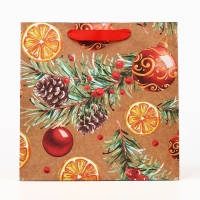 Пакет подарочный новогодний крафтовый квадратный &laquo;Новогоднее настроение&raquo;, 30 х 30 х 12 см, Новый год