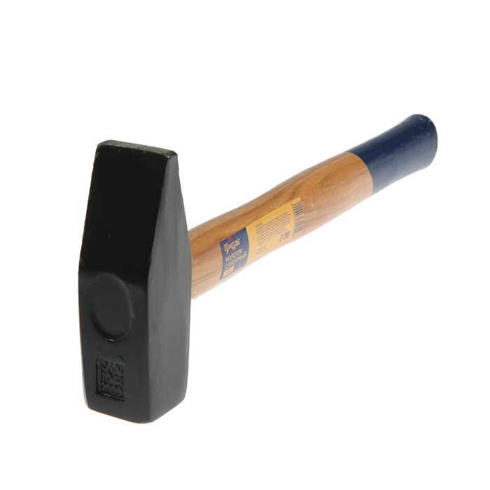 Молоток слесарный ТУНДРА, квадратный боек, деревянная рукоятка, 2000 г Молоток слесарный ТУНДРА, квадратный боек, деревянная рукоятка, 2000 г