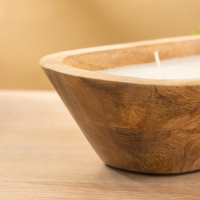 Свеча в деревянной чаше, парафин и соевый воск 20х13х5,5 см