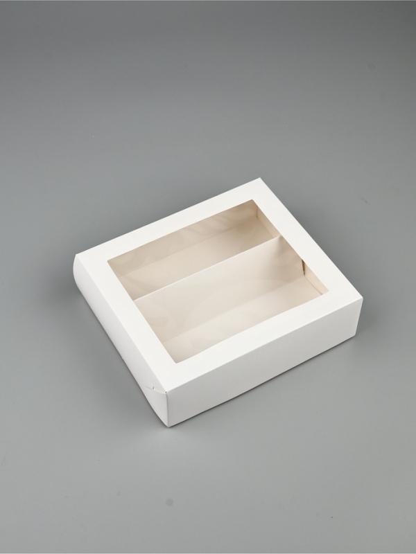 Кондитерская упаковка для макарун с окном, «Белая», 16,5 х 19 х 5,5 см Кондитерская упаковка для макарун с окном, «Белая», 16,5 х 19 х 5,5 см