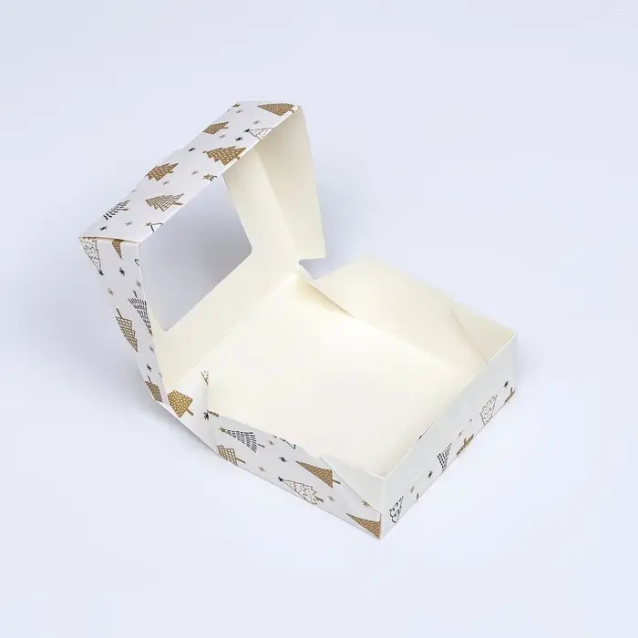 Коробка подарочная новогодняя складная &laquo;Золотые ёлки&raquo;, 10&times;8&times;3.5 см