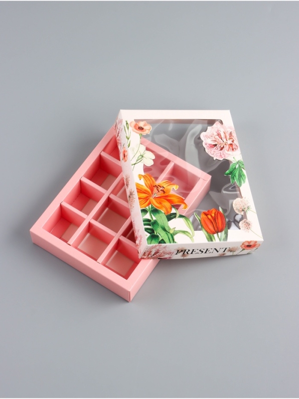 Коробка складная для 12 конфет "Праздничное настроение", 19 х 15 х 3,6 см. Кондитерская упаковка