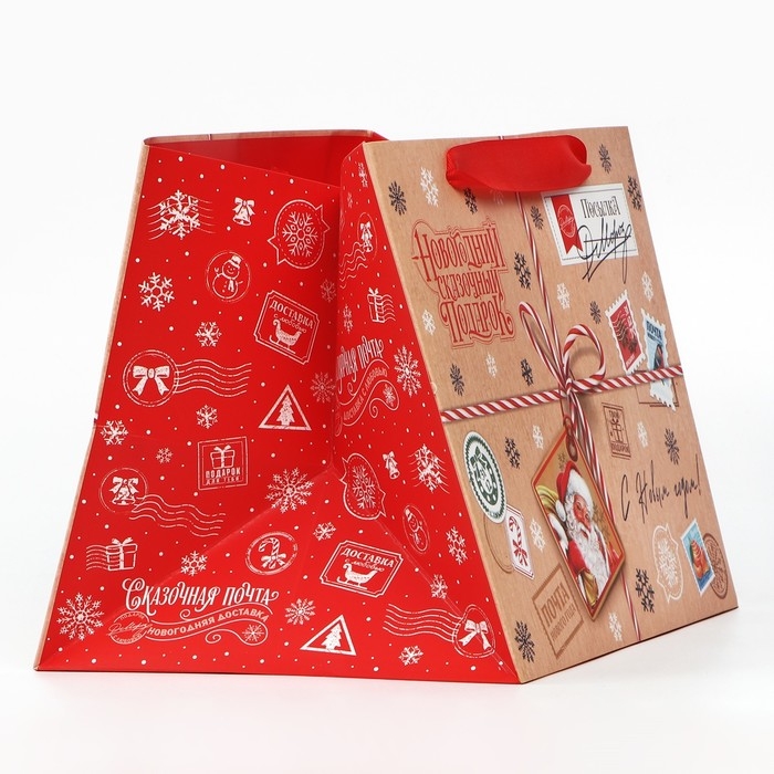 Пакет подарочный новогодний с широким дном &laquo;Сказочный подарок&raquo;, 25 х 19 х 18 см
