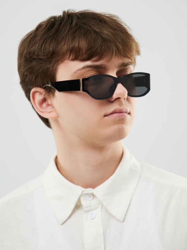 Очки солнцезащитные женские, uv 400, ширина 14 см, дужка 13.3 см, линза 6 х 4.4 см