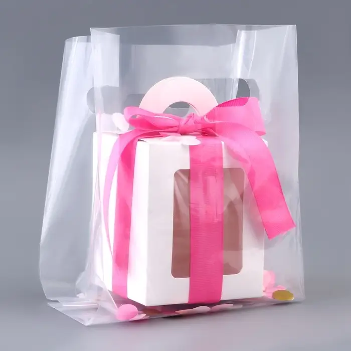 Пакет квадратный полиэтиленовый с вырубной ручкой, прозрачный, упаковка, 15х28+16см &plusmn; 5% 60 мкм