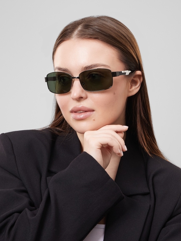 Очки солнцезащитные OneSun, дужка 12 см, ширина 14 см, 4 х 6 см, оправа и линзы чёрные