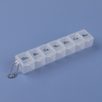 Таблетница &laquo;На неделю&raquo;, с цепочкой, русские буквы, 15 &times; 3,3 &times; 2 см, 7 секций, цвет МИКС