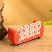 Сувенир дерево "Кресло" цв. красный, 10х4х5,5 см