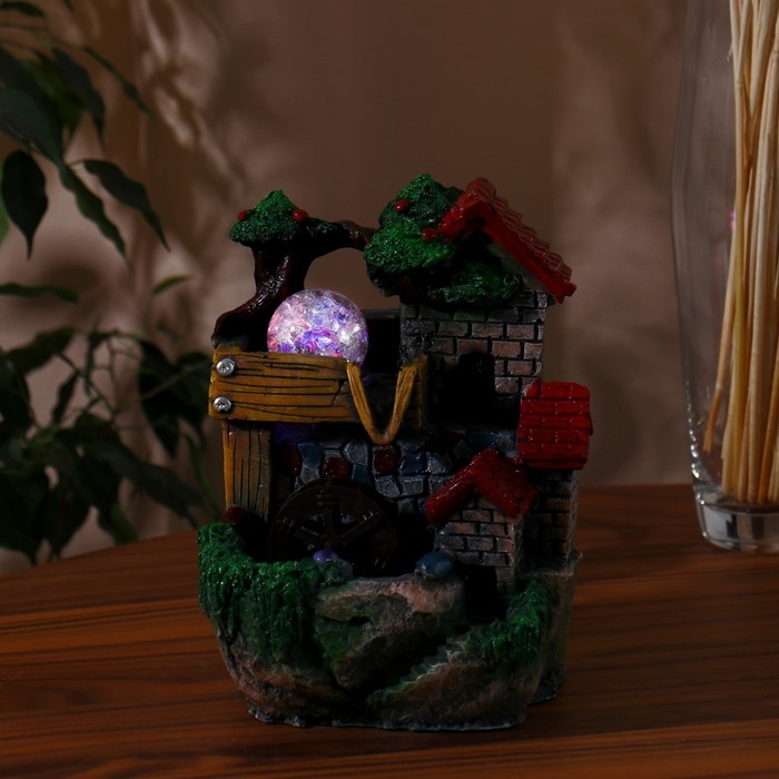 Фонтан Фонтан "Домик в лесу" 13х14,5х19,5 см (с подсветкой)