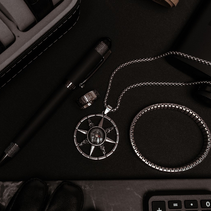 Кольцо «Вальхалла» с рунами, цвет белый в серебре, 17 размер Кольцо «Вальхалла» с рунами, цвет белый в серебре, 17 размер