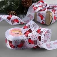 Лента атласная «Валенки», 50 мм, 23 ± 1 м, цвет белый/красный Лента атласная «Валенки», 50 мм, 23 ± 1 м, цвет белый/красный