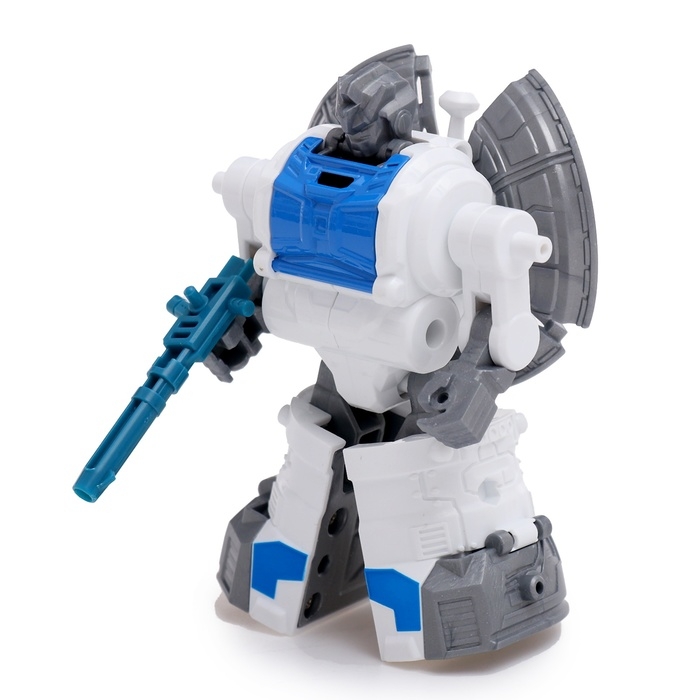 Робот &laquo;Локатор&raquo;, трансформируется, с металлическими элементами