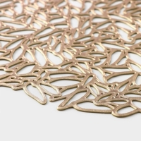 Салфетка сервировочная на стол &laquo;Манифик&raquo;, d=38 см, цвет золотой