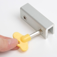 Блокиратор для окон и раздвижных дверей «Ключик», под профиль 16 мм, 2 крепления, цвет желтый, Крошка Я Блокиратор для окон и раздвижных дверей «Ключик», под профиль 16 мм, 2 крепления, цвет желтый, Крошка Я