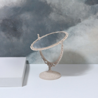 Зеркало настольное &laquo;Овал&raquo;, двустороннее, с увеличением, зеркальная поверхность 11,5 &times; 15 см, цвет бежевый