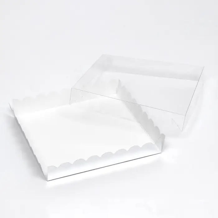 Коробочка для печенья, серебряная, 18 х 18 х 3 см