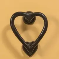Дверной молоток "Сердце" 12х11 см