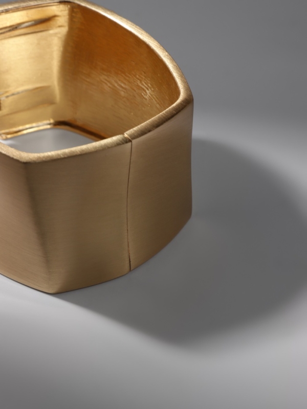 Браслет металл &laquo;Манжета&raquo; квадратный, цвет золото