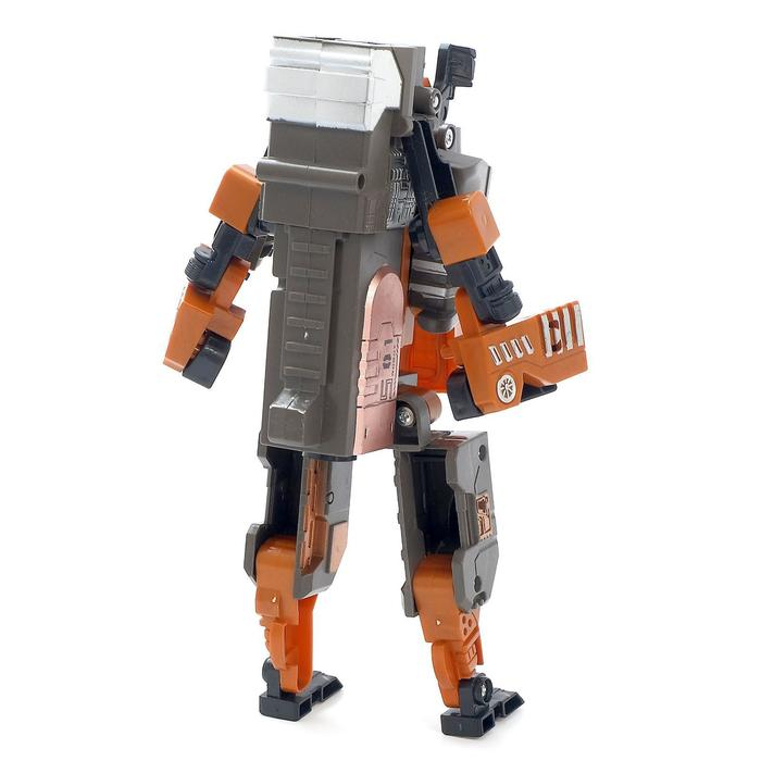 Робот-бластер «Титан», трансформируется, в комплекте 3 мягкие пули, цвет коричневый Робот-бластер «Титан», трансформируется, в комплекте 3 мягкие пули, цвет коричневый