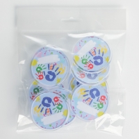 Значок пластиковый, с вставкой &laquo;Разноцветные ладошки&raquo;, d=5 см