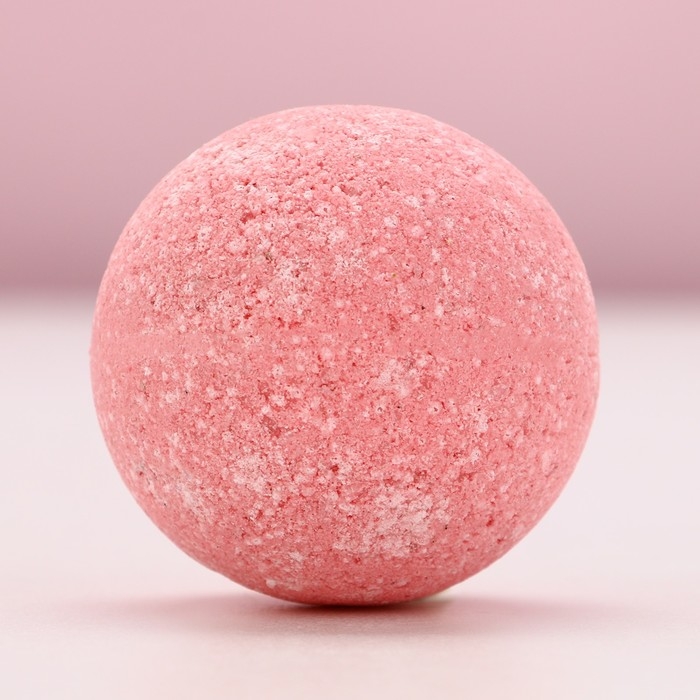 Бомбочка для ванны с лепестками розы &laquo;Уютных вечеров!&raquo;, 120 г, Новый Год