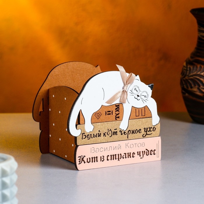 Кашпо деревянное Кашпо деревянное "Учёный котик", 12х10х11 см, дуб, бежевый