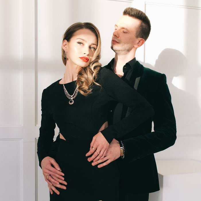 Набор 2 предмета: серьги, колье «Феникс» круг, цвет бело-чёрный в золоте, 35 см Набор 2 предмета: серьги, колье «Феникс» круг, цвет бело-чёрный в золоте, 35 см