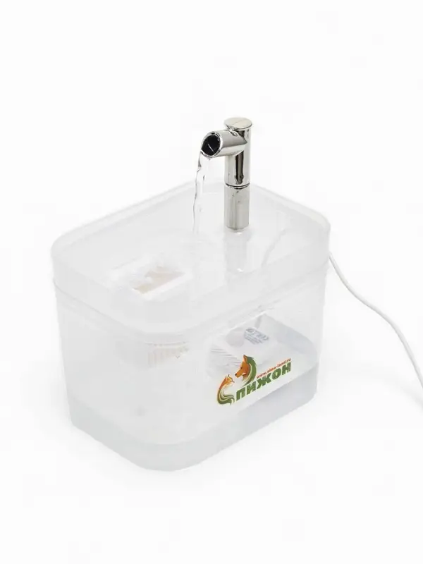 Фонтан для кошек и собак 1,5 л, 16,5 х 13 х 12 см, евророзетка, прозрачный