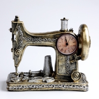 Часы настольные интерьерные, &laquo;Швейная машинка&raquo;, на батарейках, 23.5&times;10.5&times;20 см, d-5.5 см