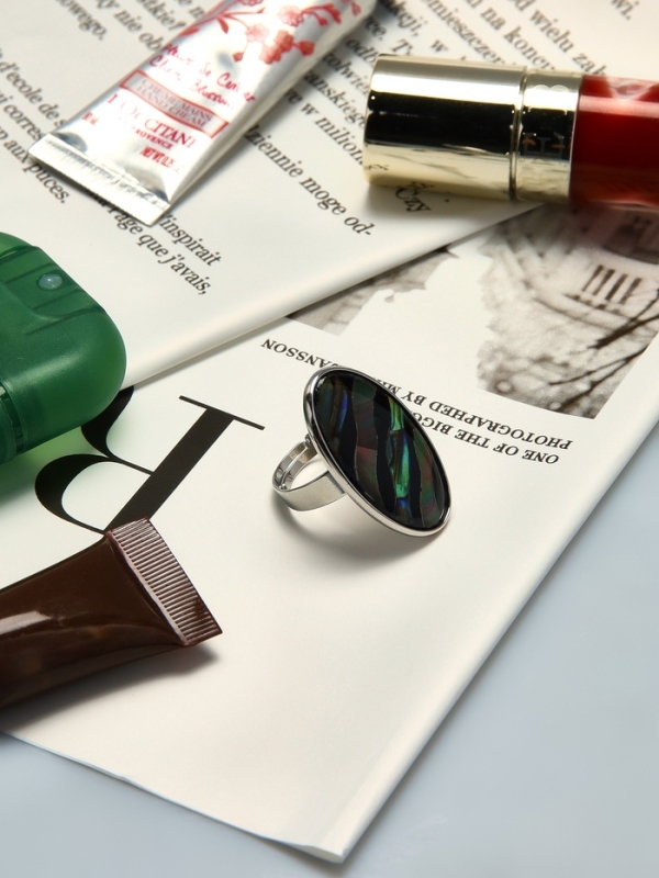 Кольцо &laquo;Галиотис&raquo; волна, цветное в серебре, безразмерное