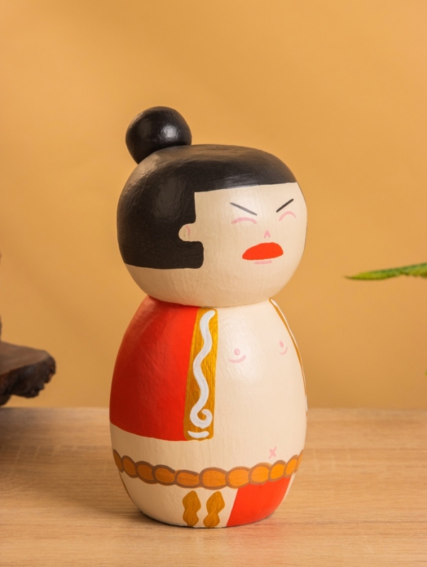 Деревянная кукла кокеши "Харуко" 9х9х17 см