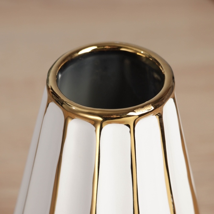 Керамическая ваза декоративная настольная &laquo;Недэн&raquo;, для цветов, сухоцветов, d-5.5 см, 20&times;10 см, белый