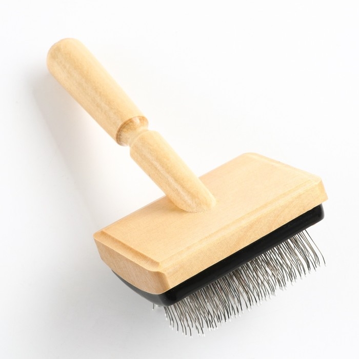 Щётка - пуходёрка деревянная Щётка - пуходёрка деревянная "Премиум" с каплями, для длинношерстных животных, основание 80 х 60 мм