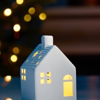 Светодиодная фигура "Дом" 6х6х9.5 см, 1 LED, LR44x3(в компл.), свечение тёплое белое