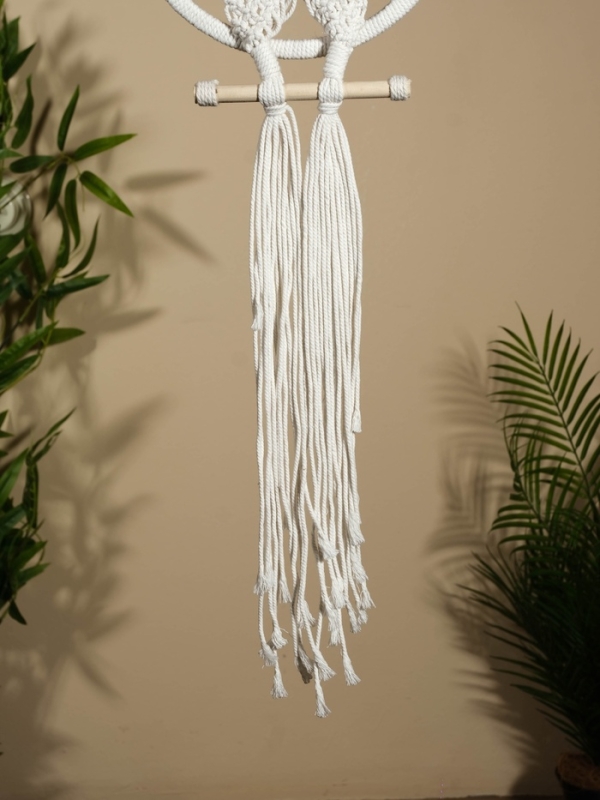 Ловец снов "Сова" 22х80 см. светлый глаз