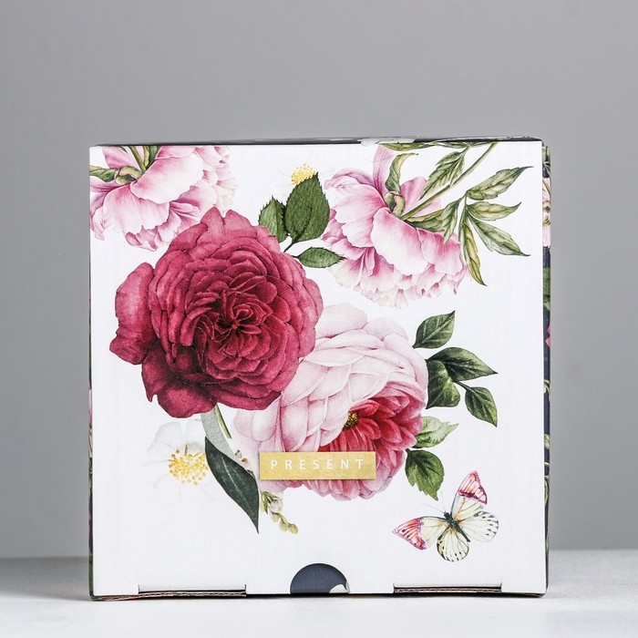Коробка‒пенал, упаковка подарочная, &laquo;Present&raquo;, 15 х 15 х 7 см