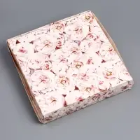 Коробка складная с окном &laquo;Пионы&raquo;, 20&times;20&times;4 см