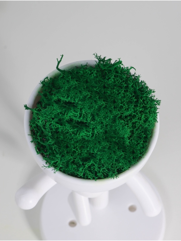 Кашпо пластиковое "Мистер Грин бежит" 16,5*8,5*8,5 см белый