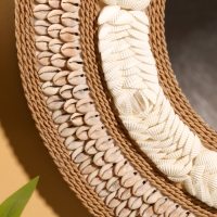 Зеркало настенное 50 см (декорировано ракушкой)