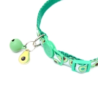 Ошейник текстильный "Авокадо" с бубенчиком и подвеской, 19-32 х 1 см