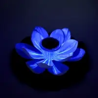 Садовый светильник для водоемов 28 х 28 х 9  см на солнечной бат-е "Лотос" бел N011