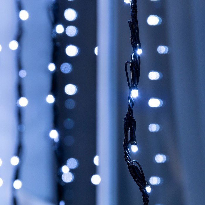 Гирлянда &laquo;Водопад&raquo; 2 &times; 1.5 м, IP44, тёмная нить, 400 LED, свечение белое, 8 режимов, 220 В