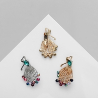 Брошь &laquo;Девушка&raquo; танцовщица (неделимая фасовка 12 шт., цена за шт.), цвет МИКС