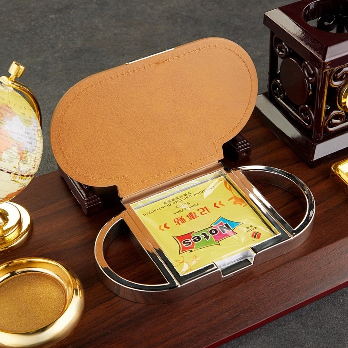 Набор настольный 6в1с визитницей и часами, вишня