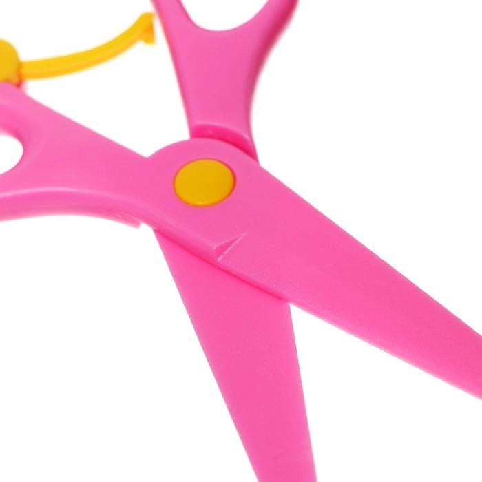 Ножницы детские 13 см, пластиковые, фиксатор, закруглённые концы, в картонной коробке, корпус МИКС