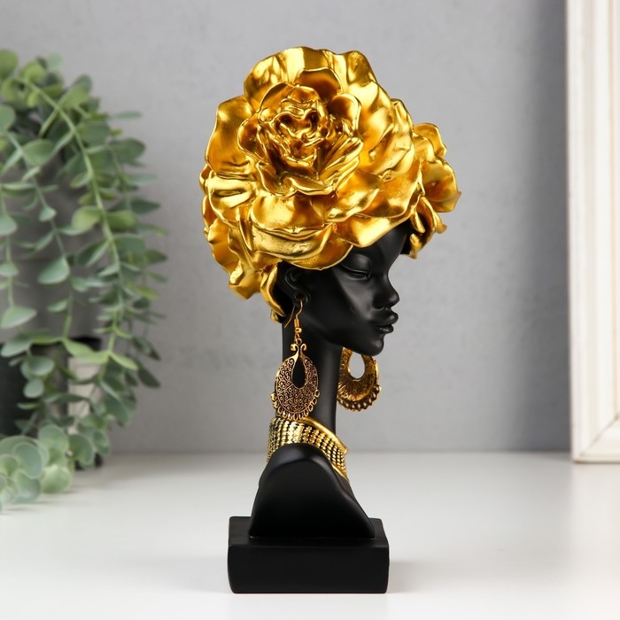 Сувенир полистоун "Африканка с золотыми розами в волосах, с ожерельем" чёрный 24х10х11 см