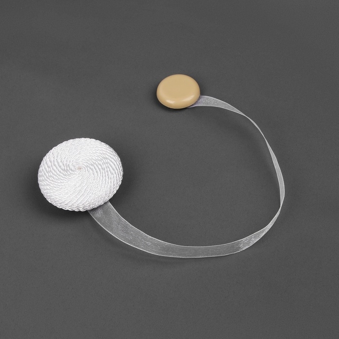 Подхват для штор &laquo;Круг&raquo;, d = 5,5 см, цвет белый