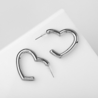 Серьги пластик &laquo;Сердца&raquo; воссоеденение, цвет серебро