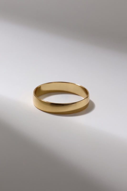 Кольцо обручальное &laquo;Классик&raquo;, цвет  золото, размер 18